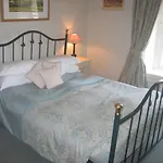 Clyde House 4*