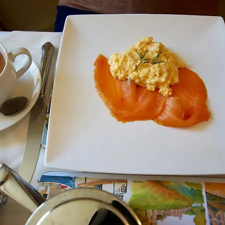 بيت ضيافة Clyde House 4*