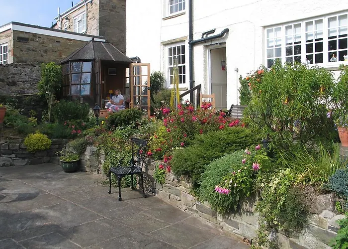 Clyde House