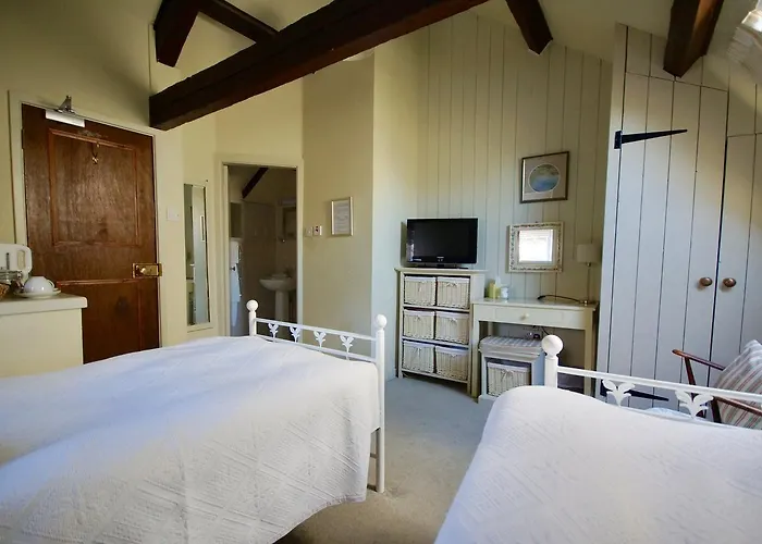 Guest house Clyde House